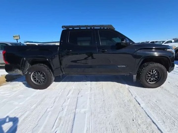 Toyota Tundra II 2024 Toyota Tundra Platinum Hybrid Crewmax Short Bed 2024 3.4 Hybryda 437KM, zdjęcie 5