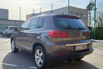 Volkswagen Tiguan I SUV Facelifting 2.0 TDI CR DPF BlueMotion 140KM 2012 Volkswagen Tiguan Volkswagen Tiguan 2.0 TDI Perfectline 2.0 Diesel 140KM, zdjęcie 9