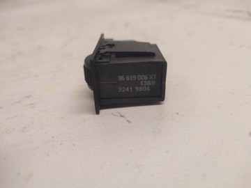 CITROEN C5 III TLAČÍTKO PŘEDEHŘÁNÍ SEDADLA