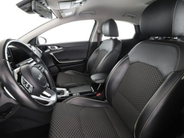 Kia XCeed PHEV 1.6 GDi Plug-in Hybrid 141KM 2022 Kia XCeed PHEV full LED navi klima auto kamera i, zdjęcie 13