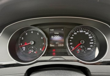 Volkswagen Passat B8 Variant Facelifting 1.5 TSI EVO 150KM 2022 Volkswagen Passat Variant salon PL FV Vat 23 rok gwarancji automat DSG, zdjęcie 17