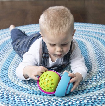 Fat Brain Toys OombeeBall Матрешки Шарики 4 шт.