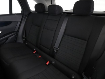 Mercedes GLC C253 SUV Facelifting 2.0 220d 194KM 2019 Mercedes GLC 220 FV23% 4x4 automat full LED navi, zdjęcie 16