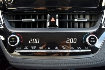 Toyota Corolla XII Sedan 1.5 VVT-i 125KM 2022 Toyota Corolla Bezwypadkowy / Salon Polska /, zdjęcie 23