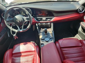 Alfa Romeo Giulia II 2017 Alfa Romeo Giulia Ti 2017 2.0l 2.0 Benzyna 280KM, zdjęcie 8