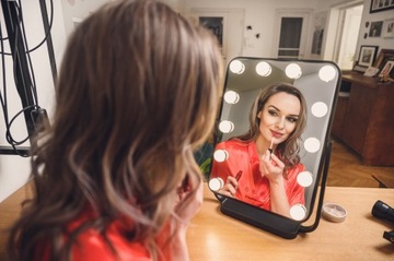 Зеркало для макияжа Humanas HS-HM01 LED Hollywood