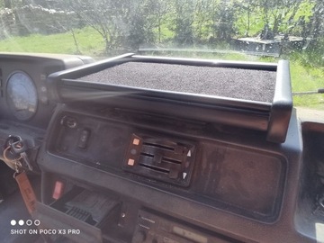 Полка, столик в кокпите Mercedes T1 (Утка)