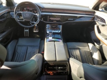 Audi A8 D5 2020 Audi A8 2020, 4.0L, 4x4, L, od ubezpieczalni 4.0 Benzyna 453KM, zdjęcie 6