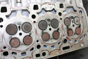 BMW G30 G11 G01 G05 4.0D B57D30B HLAVA KOMPLETNÍ
