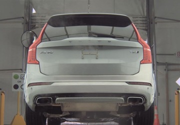 Volvo XC90 II SUV 2.0 T6 320KM 2018 Volvo XC 90 Auta z USA - Zapytaj o wiecej ofert 2.0 Benzyna 320KM, zdjęcie 5