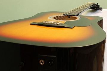 КРАСИВАЯ ЭЛЕКТРОАКУСТИЧЕСКАЯ ГИТАРА =НЕМЕЦКОЕ КАЧЕСТВО=