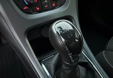 Opel Astra J Sports Tourer Facelifting 1.6 Twinport ECOTEC 115KM 2013 Opel Astra 1 wlasciciel, auto bezwypadkowy, NISKI POTWIERDZONY PRZEBIEG, zdjęcie 5