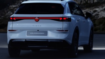 Volkswagen T-Roc I SUV Facelifting 1.5 TSI ACT 150KM 2026 Volkswagen T-Roc R-Line 1.5 eTSI 150KM DSG, zdjęcie 12