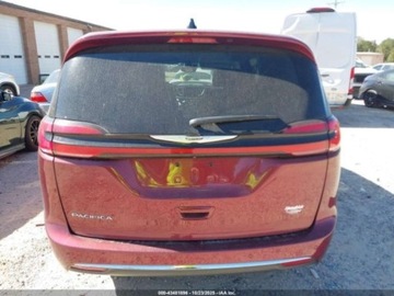Chrysler Pacifica II 2023 Chrysler Pacifica 2023 Chrysler Pacifica Touring L FWD 3.6 Benzyna 287KM, zdjęcie 3