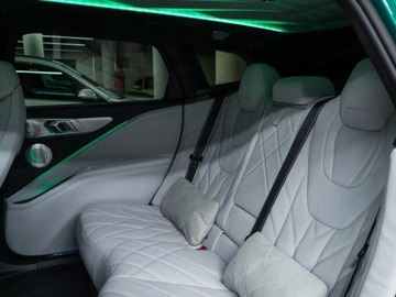 BMW XM SUV Plug-In 3.0 50e 476KM 2025 BMW XM 50e Suv 3.0 (476KM) 2025, zdjęcie 15