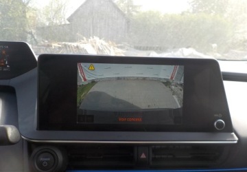 Toyota Prius V (XW60) 2.0  Hybrid Dynamic Force Plug-in 223KM 2023 Toyota Prius Plug-in Okazja 2.0 Hybryda Plug-in 223KM, zdjęcie 29