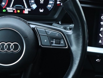 Audi A8 D5 2021 Audi A3 35 TFSI, Salon Polska, Automat, Klima, zdjęcie 17