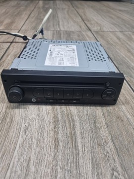 RADIOODTWARZACZ CD RADIO GNIAZDO USB AUX RENAULT GAMA T C K RANGE