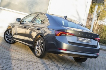 Skoda Octavia IV Liftback 1.5 TSI EVO 150KM 2022 Škoda Octavia Skoda Octavia LEDY / Kamera Cofania, zdjęcie 5