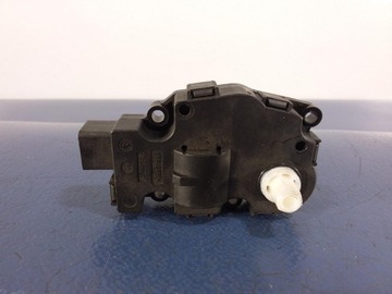 MERCEDES E W212 MOTOREK RADIÁTORU K9749006