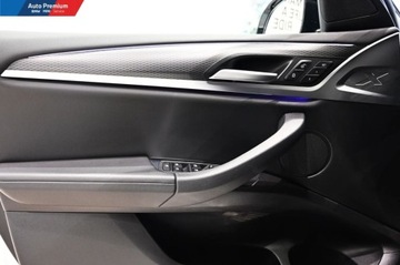 BMW X4 G02 SUV Facelifting 2.0 20d 190KM 2022 BMW X4 xDrive20dAdaptacyjny Reflektor LEDM Kierownica Skorzana 2.0 190KM, zdjęcie 9