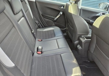 Peugeot 2008 I SUV Facelifting 1.6 BlueHDi 120KM 2017 Peugeot 2008 Swiezo sprowadzony Ubezpieczony Zarejestrowany 1.6 Diesel, zdjęcie 9