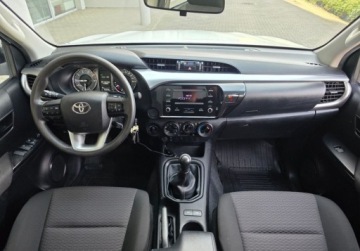Toyota Hilux VIII Pojedyncza kabina Facelifting 2.4 D-4D 150KM 2022 Toyota Hilux Toyota Hilux 2.4 D-4D Double Cab 4x4 Fv23 Kinto Leasing, zdjęcie 8