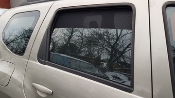 Солнцезащитные шторки, посвященные Dacia Duster I