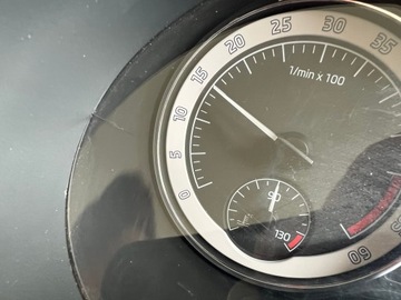 SKODA OCTAVIA III 3 Часы с одометром ОРИГИНАЛ ЕВРОПА
