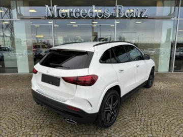 Mercedes GLA II Off-roader Facelifting 1.3 200 163KM 2026 MERCEDES-BENZ GLA 200 AMG Line Suv 1.3 (163KM) 2026, zdjęcie 4