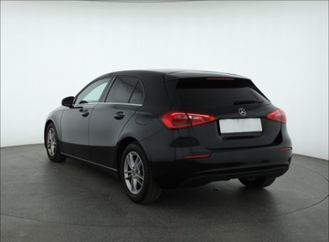 Mercedes Klasa A W177/V177 Hatchback 1.5 160d 95KM 2019 Mercedes A A 160 d, Salon Polska, Serwis ASO, zdjęcie 3
