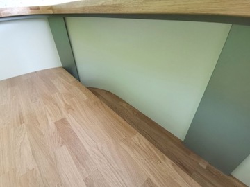 Рецепционная стойка R120 KLEJONKA LED 230x100см