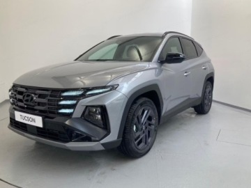 Hyundai Tucson IV 2026 HYUNDAI Tucson 1.6 T-GDi HEV Smart Black 2WD aut 239KM 2026