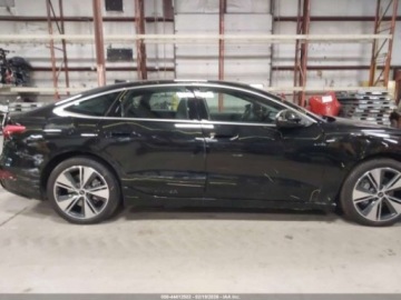 Audi 2025 Audi A6 Avant e-tron Premium Plus, 2025r., 4x4 Elektryczny 422KM, zdjęcie 4