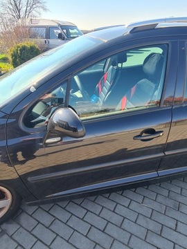DVEŘE LEVÉ PŘEDNÍ KOMPLETNÍ PEUGEOT 207 SW 5D KÓD LAK EXL
