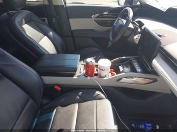 Lincoln 2024 Lincoln Nautilus Premiere 2024 2.0l 2.0 Benzyna 250KM, zdjęcie 9