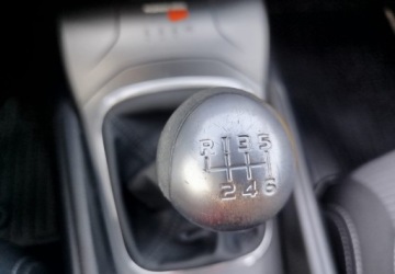 Toyota Avensis III Sedan Facelifting 2015 2.0 D-4D 143KM 2016 Toyota Avensis Salon PLPotwierdzony przebiegZadbanyEkonomiczny 2.0 143KM, zdjęcie 21