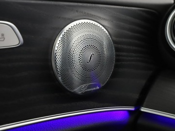 Mercedes Klasa E W213 Kombi 2.0 220d 194KM 2018 Mercedes E 220 FV-23% AMG-Line Automat Panorama, zdjęcie 37