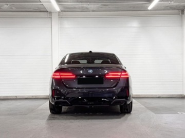 BMW Seria 5 G90-91 2026 BMW Seria 5 530e xDrive Sport Sedan 2.0 (299KM) 2026, zdjęcie 2