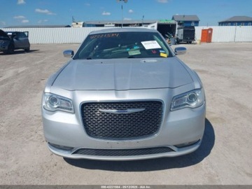 Chrysler 300C II 2020 Chrysler 300 Limited 2020 3.6l 3.6 Benzyna 292KM, zdjęcie 7