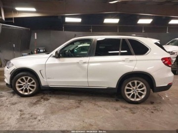 BMW X5 F15 2016 BMW X5 2016 BMW X5 XDRIVE35I 3.0 Benzyna 300KM, zdjęcie 8