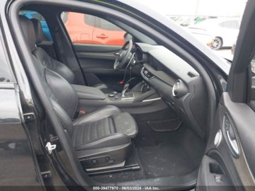 Alfa Romeo Stelvio SUV 2.0 Turbo 280KM 2018 Alfa Romeo Stelvio Ti Sport 2018 2.0l 2.0 Benzyna 280KM, zdjęcie 5