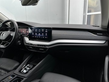 Skoda Octavia IV Kombi 2.0 TDI 150KM 2021 Skoda Octavia 2.0TDI 150KM Style DSG l Hak, LED Ma, zdjęcie 13