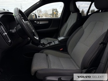 Volvo XC40 Crossover Facelifting 2.0 B3 163KM 2022 Volvo XC 40 XC40 B3 Core aut, Pakiet Climate, Paki, zdjęcie 9