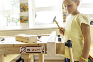Детский столярный верстак Holzmann WB106MINI