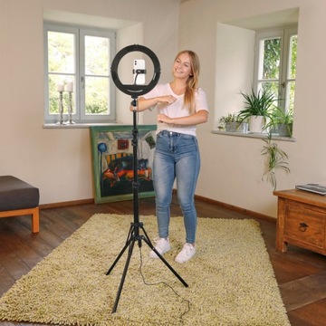 Кольцевая лампа на штативе для селфи Hama, 185 см.
