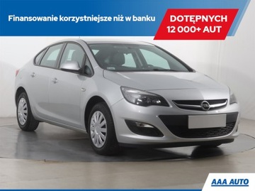 Opel Astra 1.4 T, Salon Polska, Skóra, Klima