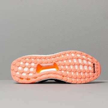 ADIDAS от STELLA McCARTNEY ULTRABOOST T