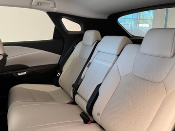 Lexus RX V 2.5 450h+ 309KM 2023 Lexus RX 450h+ Prestige V (2022-) 450h+ Prestige T, zdjęcie 3