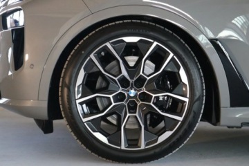 BMW X7 2025 BMW X7 3.0 Hybryda 340KM, zdjęcie 4